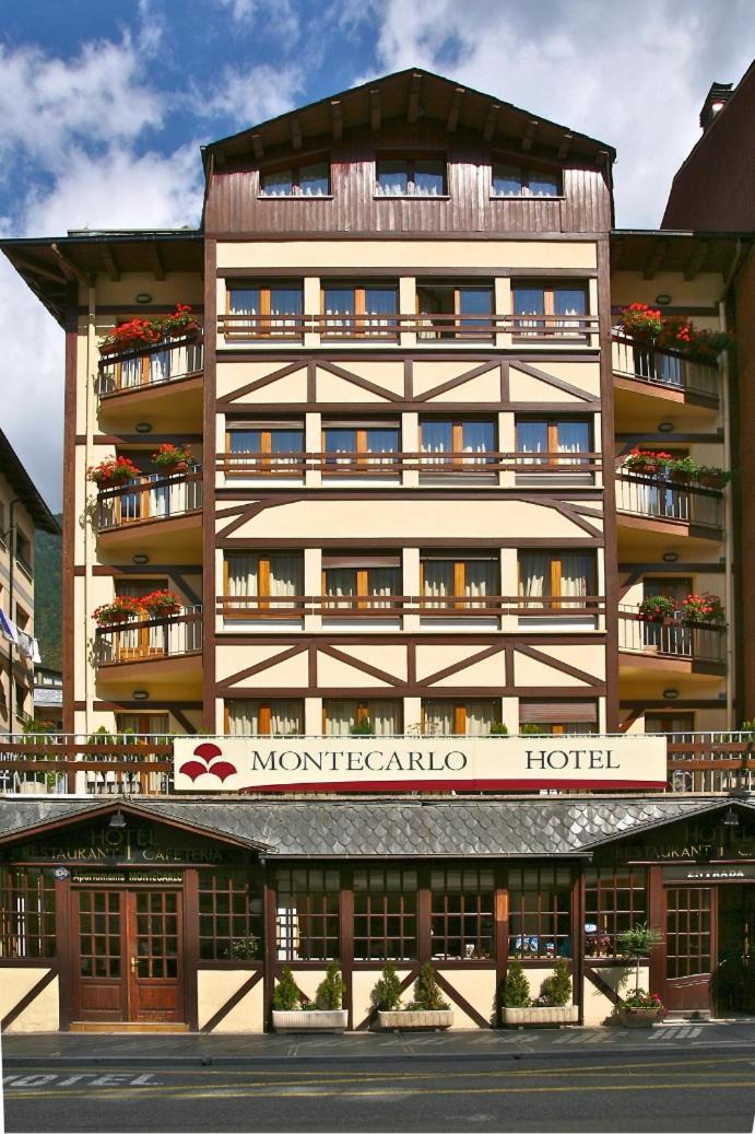 Montecarlo Hotel Encamp Buitenkant foto